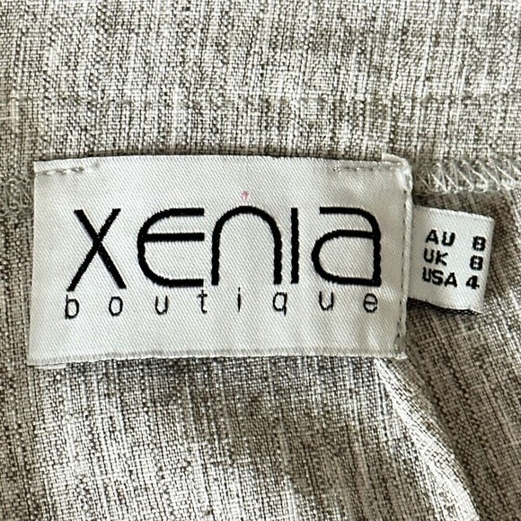 Xenia Boutique gray high waisted pleated shorts 2  Inch inseam size 4 - Picture 8 of 9